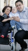 britains-smallest-mother-1