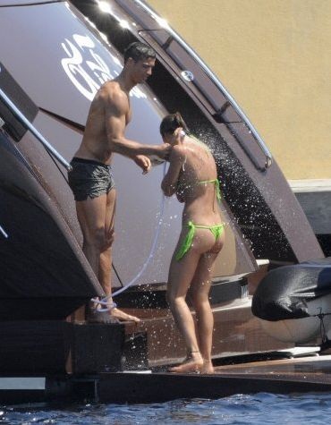 Ronaldo on Cristiano Ronaldo Girlfriend Irina Shayk 6