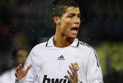 C.Ronaldo en passe de devenir le 1er footballeur milliardaire