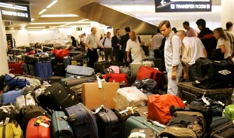 Un couple de l’Arizona entreposait un millier de bagages volés