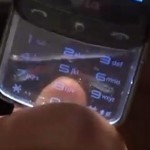 Il transforme son téléphone portable LG GD900 en aquarium (VIDEO)