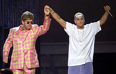 Elton John aide Eminem à arrêter la drogue