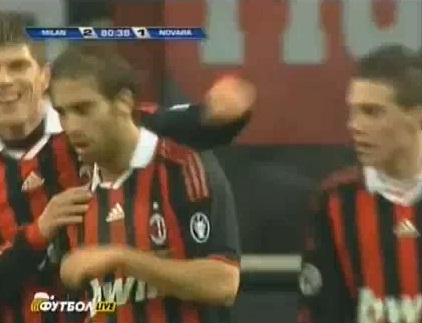 Magnifique but de Flamini avec le Milan AC (VIDEO)