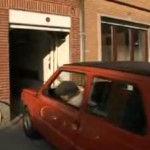 Le plus petit garage du monde (VIDEO)