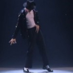 Les tubes de Michael Jackson mixés en un clip (CLIP)