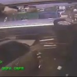 Un car détruit tout sur sa route (VIDEO)