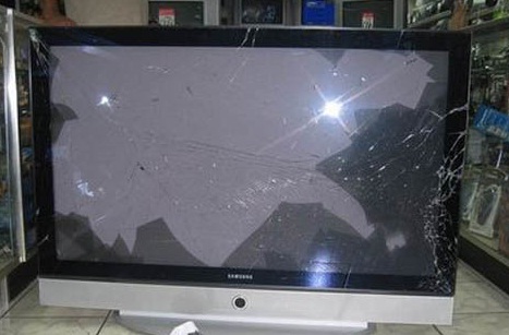 il casse des ecrans plats il casse des ecrans plats