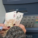 France : caché dans le faux-plafond d'une banque, il vole 70 000 euros