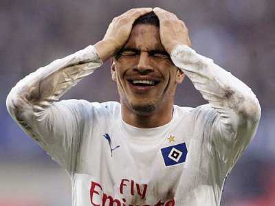 paolo guerrero bottle fan