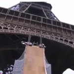 Record du monde pour Taig Khris avec son saut de la Tour Eiffel (VIDEO)