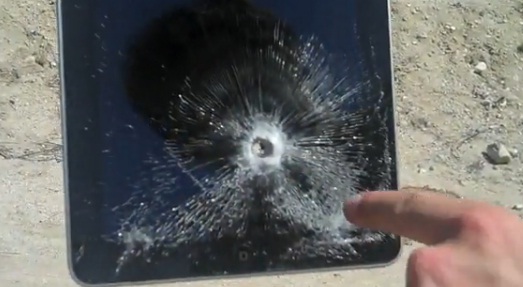 iPhone 4 et iPad vs sniper (VIDEO)