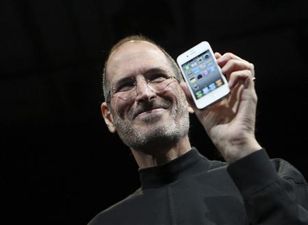 Steve Jobs dévoile l’iPhone 4G (VIDEO)