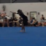 Il se ridiculise devant toute la salle de gym (VIDEO)