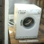 Détruire une machine à laver en moins d&rsquo;une minute (VIDEO)