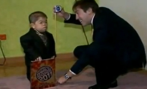 Edward Nino Hernandez World's Shortest Man