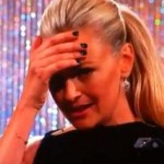 Grosse boulette de la présentatrice qui se trompe de gagnante en direct (VIDEO)