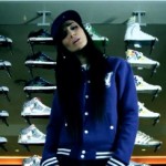 Kenza Farah – Karismastyle (CLIP)