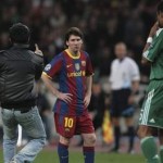 Un supporter fait un doigt d&rsquo;honneur à Lionel Messi (VIDEO)
