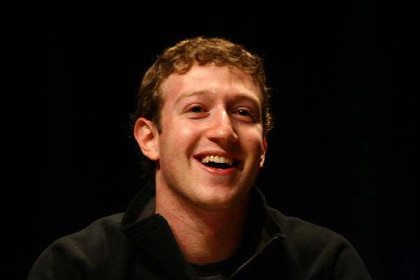 Mark Zuckerberg : que peut-il s’acheter avec son argent ?