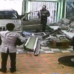 Un coiffeur imperturbable (VIDEO)