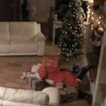 Rémi Gaillard – Le Père Noël est mort (VIDEO)