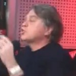 Gros clash entre Gilbert Collard et Karim Zeribi sur la double nationalité (VIDEO)