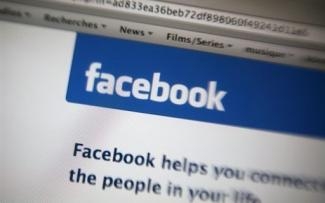 Elle annonce son suicide sur Facebook, ses 1048 « amis » indifférents