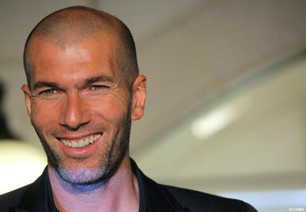 Zidane porte plainte contre Alévèque (VIDEO)