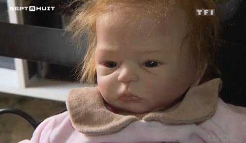 Plus vrais que nature : les poupées Reborn (REPORTAGE)