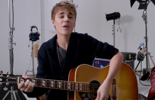 Justin Bieber – That Should Be Me feat. Rascal Flatts (CLIP)