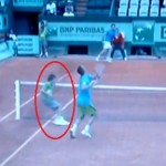 Roland-Garros : La &laquo;&nbsp;grosse&nbsp;&raquo; gaffe d&rsquo;un jeune ramasseur de balles (VIDEO)