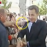 Nicolas Sarkozy &laquo;&nbsp;agressé&nbsp;&raquo; lors d&rsquo;un bain de foule (VIDEO)
