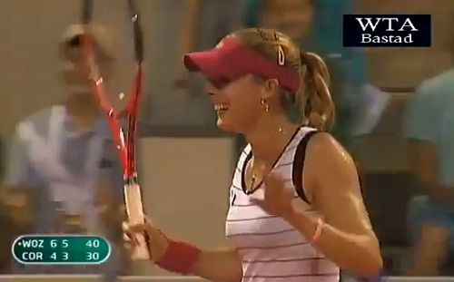 Alizé Cornet portable