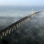 Le plus long pont maritime du monde (VIDEO)