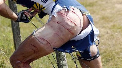 accident tour de france 2011