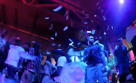 Lil Wayne, Bow Wow et Birdman claquent 50.000 dollars dans un strip-club ! (VIDEO)