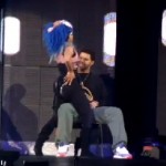 Nicki Minaj offre un lap dance à Drake (VIDEO)