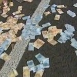 Pluie de billets sur une autoroute néerlandaise (VIDEO)