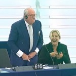 Le Pen traite Cohn-Bendit de pédophile (VIDEO)