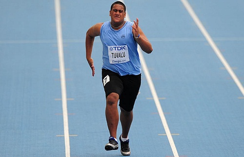Mondiaux d’athlétisme : Sogelau Tuvalu, 130 kg, coureur de 100m (VIDEO)