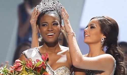 L’Angolaise Leila Lopes élue Miss Univers 2011  (PHOTOS ET VIDEOS)