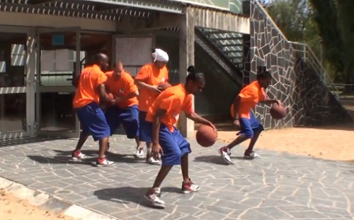 Freestyle Basket : Team Never Blink (VIDEO)