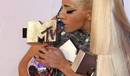 2011 MTV Europe Music Awards - Press Room- Belfast