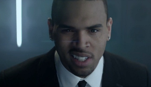Chris Brown – Turn Up The Music (CLIP)