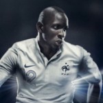 Foot : Nike dévoile le nouveau maillot extérieur des Bleus (PHOTOS)