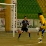 Foot :  un gardien commet 3 boulettes dans le même match (VIDEO)