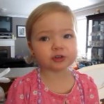 Une petite fille de 2 ans chante &laquo;&nbsp;Someone Like You&nbsp;&raquo; d&rsquo;Adele (VIDEO)
