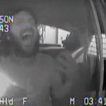 Ivre, il chante &laquo;&nbsp;Bohemian Rhapsody&nbsp;&raquo; dans une voiture de police (VIDEO)