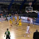 Basket : L&rsquo;incroyable panier d&rsquo;Armands Skele (VIDEO)