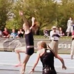 Une blonde qui fait de l&rsquo;athlétisme ! (VIDEO)